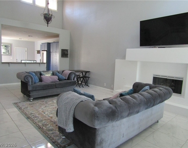 8521 Heather Downs Drive - Photo Thumbnail 1