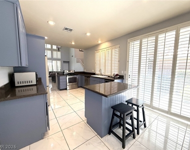 8521 Heather Downs Drive - Photo Thumbnail 5