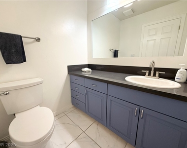 8521 Heather Downs Drive - Photo Thumbnail 15