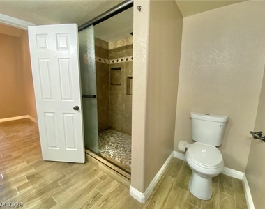 2000 Turquoise Ridge Street - Photo Thumbnail 5