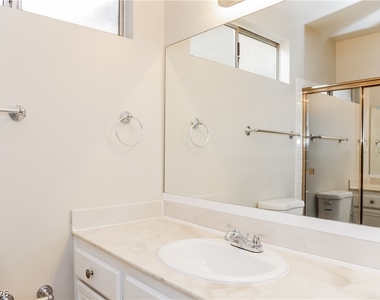 3810 Boca Chica Avenue - Photo Thumbnail 13