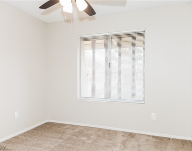 3810 Boca Chica Avenue - Photo Thumbnail 11