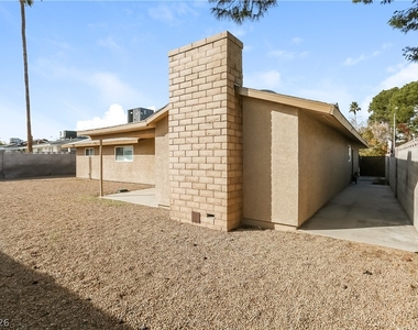 3919 Springhill Avenue - Photo Thumbnail 14