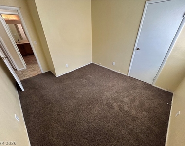 6653 Joe Michael Way - Photo Thumbnail 11