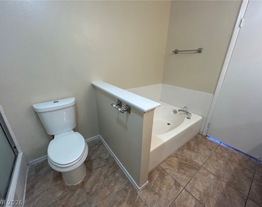 6653 Joe Michael Way - Photo Thumbnail 25