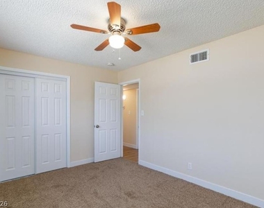 6320 Shawnee Avenue - Photo Thumbnail 26