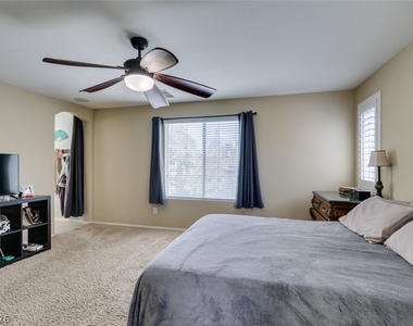 2619 Begonia Valley Avenue - Photo Thumbnail 38