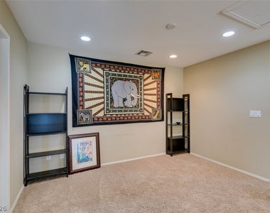 2619 Begonia Valley Avenue - Photo Thumbnail 31
