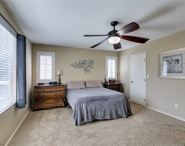 2619 Begonia Valley Avenue - Photo Thumbnail 39