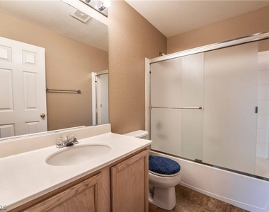 2000 Quartz Cliff Street - Photo Thumbnail 26