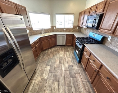 8877 Tomnitz Avenue - Photo Thumbnail 1