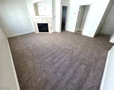 8877 Tomnitz Avenue - Photo Thumbnail 18
