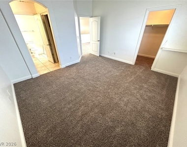 8877 Tomnitz Avenue - Photo Thumbnail 22