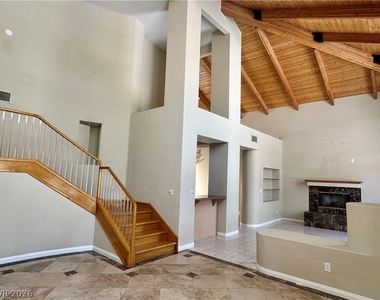 8645 Robinson Ridge Drive - Photo Thumbnail 4
