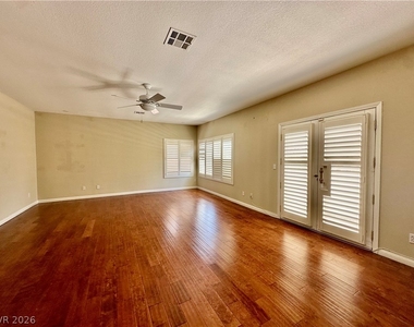 8645 Robinson Ridge Drive - Photo Thumbnail 17