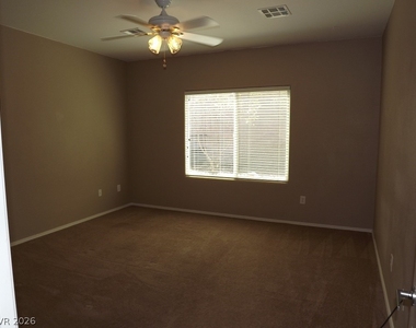 2188 Sawtooth Mountain Drive - Photo Thumbnail 13