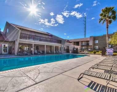 5273 Indian River Drive - Photo Thumbnail 17