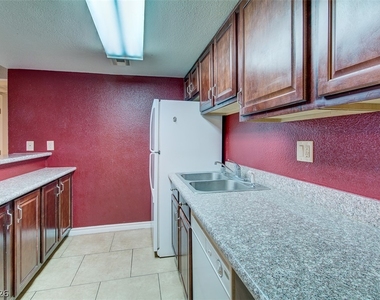 5273 Indian River Drive - Photo Thumbnail 6