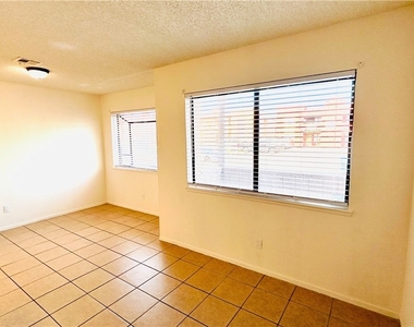 6217 Yerba Lane - Photo Thumbnail 3