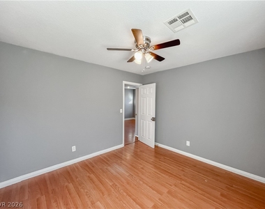 3335 Antique Rose Drive - Photo Thumbnail 41