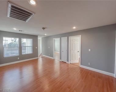 3335 Antique Rose Drive - Photo Thumbnail 20