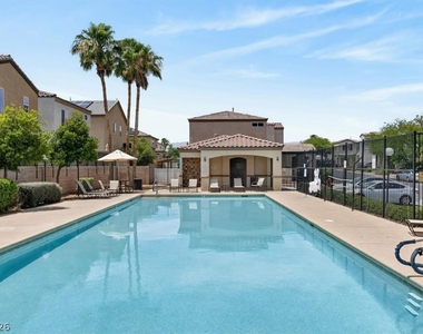7653 Crystal Village Lane - Photo Thumbnail 33