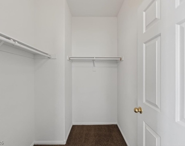 7653 Crystal Village Lane - Photo Thumbnail 23