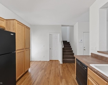 7653 Crystal Village Lane - Photo Thumbnail 15