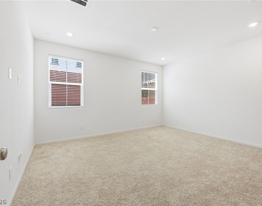 3765 Osiris Avenue - Photo Thumbnail 13