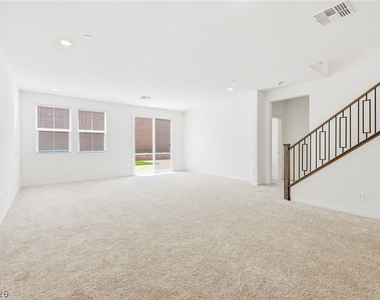 3765 Osiris Avenue - Photo Thumbnail 10