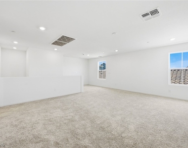 3765 Osiris Avenue - Photo Thumbnail 20