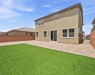 3765 Osiris Avenue - Photo Thumbnail 34
