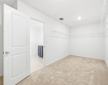 3765 Osiris Avenue - Photo Thumbnail 26