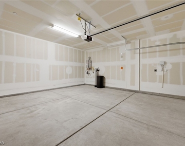 3765 Osiris Avenue - Photo Thumbnail 12