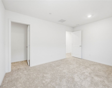 3765 Osiris Avenue - Photo Thumbnail 30