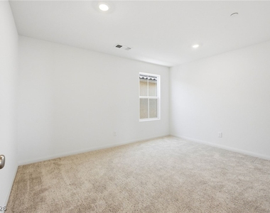 3765 Osiris Avenue - Photo Thumbnail 27