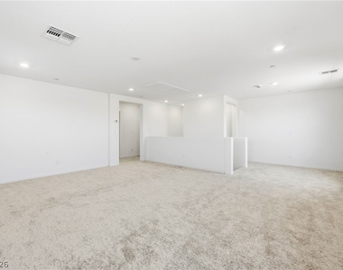 3765 Osiris Avenue - Photo Thumbnail 19