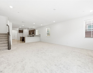 3765 Osiris Avenue - Photo Thumbnail 11