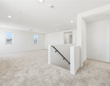3765 Osiris Avenue - Photo Thumbnail 21