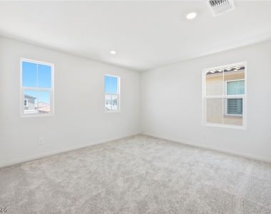 3765 Osiris Avenue - Photo Thumbnail 29