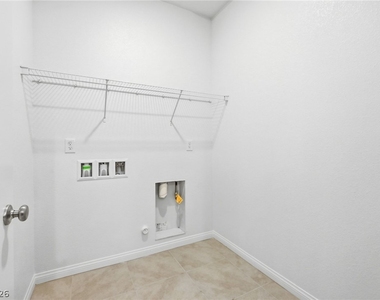 3765 Osiris Avenue - Photo Thumbnail 7