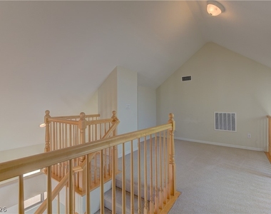 9209 Tudor Park Place - Photo Thumbnail 11