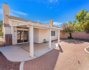 9724 Panorama Cliff Drive - Photo Thumbnail 31
