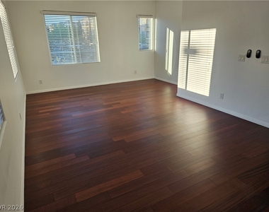 7349 Trailside Park Court - Photo Thumbnail 23