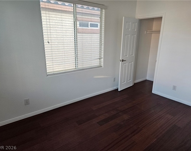 7349 Trailside Park Court - Photo Thumbnail 32