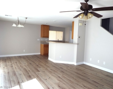 11789 Bergamo Court - Photo Thumbnail 9
