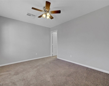 6255 W Arby Avenue - Photo Thumbnail 29