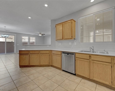 6255 W Arby Avenue - Photo Thumbnail 20