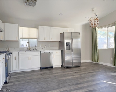 9362 Santa Fe Rose Street - Photo Thumbnail 5