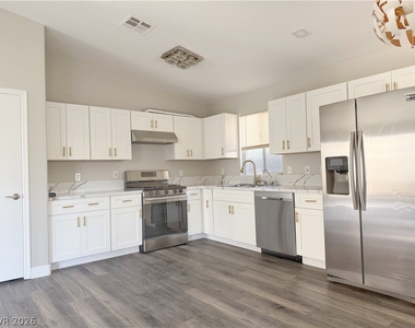 9362 Santa Fe Rose Street - Photo Thumbnail 6